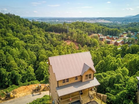 Pigeon Forge Cabin with a View "In The Clouds" - Birds eye view