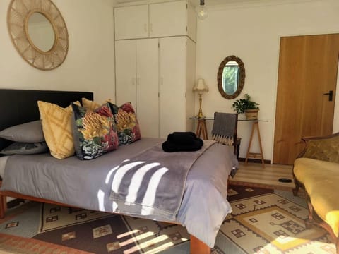 Apartment, 2 Bedrooms, Accessible, Smoking | 2 bedrooms