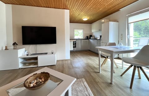 House | Dining