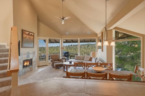 Condo, Multiple Beds, Mountain View (River Ridge A) | Living area