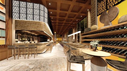 4 restaurants; lunch, dinner, and brunch served