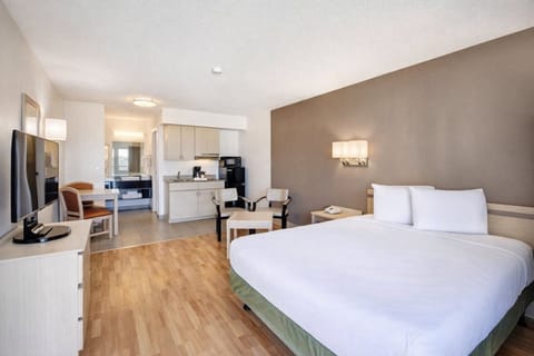 Bedroom. Interior and views may vary based on location and availability.