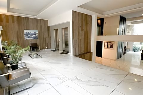Studio | Lobby