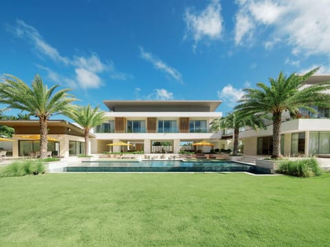 Large luxury villa with full staff and ocean views (8139)