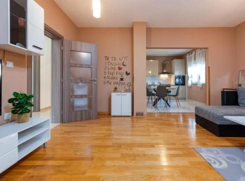 Apartment (Two Bedroom Apartment with Terrace) | Interior detail