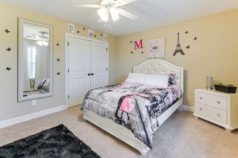 House (4 Bedrooms) | Interior