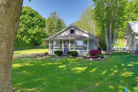 House (2 Bedrooms) | Front of property