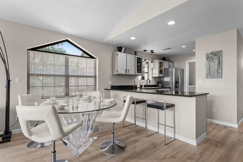 Condo, Multiple Beds, Golf View (Green Mountain Getaway) | Private kitchen