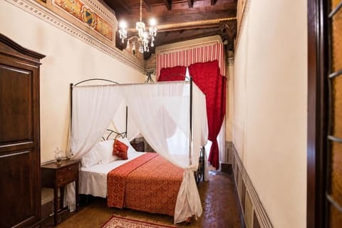 Double Room, City View | WiFi (free), individually furnished, bed sheets