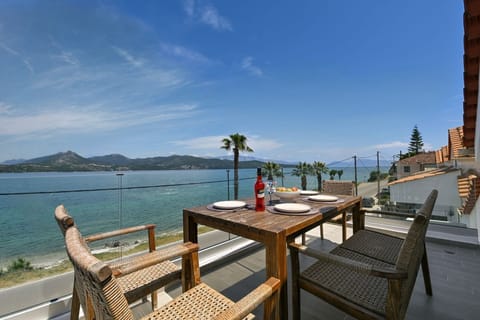 Luxury Duplex, Sea View | Outdoor dining