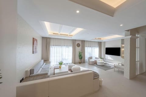 Luxury Villa, 4 Bedrooms, Poolside | Living area