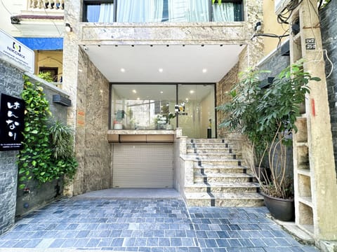 Studio, City View | Exterior detail
