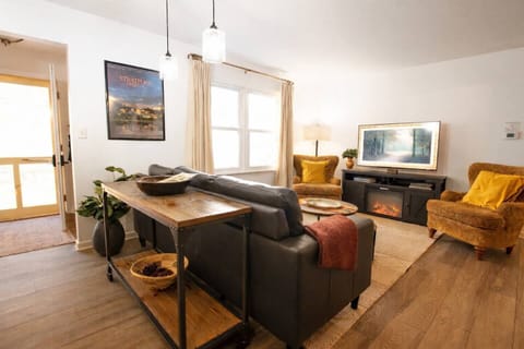 The cozy living room!
