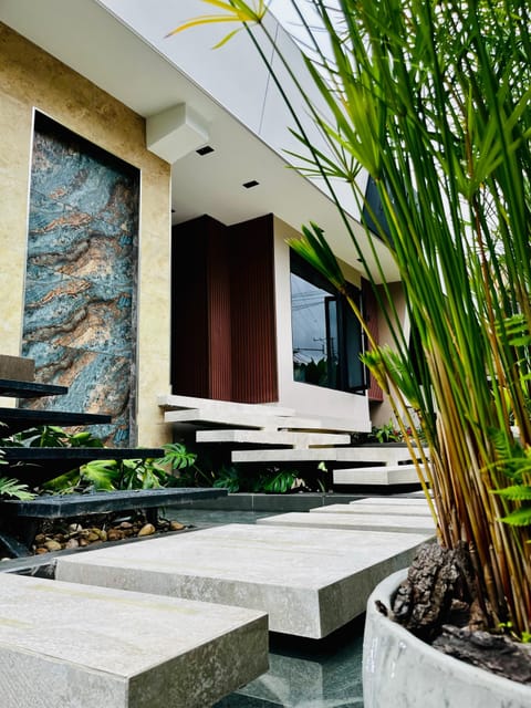 Deluxe Double Room, Garden View | Terrace/patio