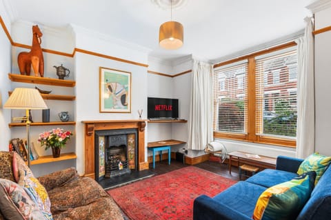 Charming two-bedroom Victorian terrace house in Brighton