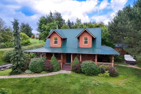Welcome to Glade Mountain Top Retreat!