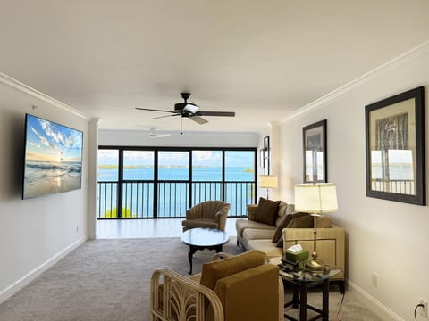 Sandpiper Key Waterfront Views & Pool (8044)