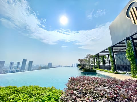 Rooftop pool