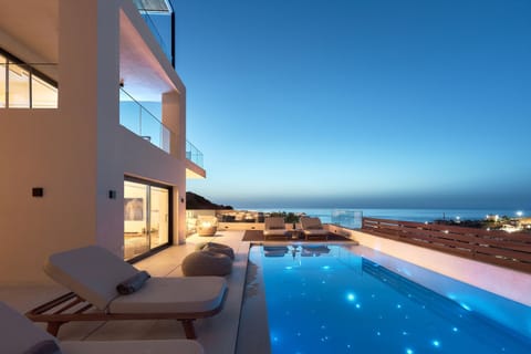House | 6 bedrooms
