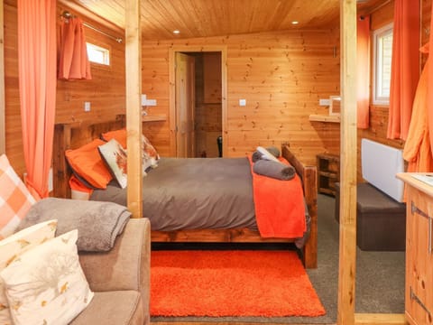 1 bedroom, WiFi (free), individually decorated, individually furnished