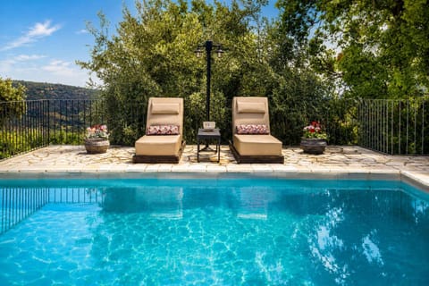 House | 4 bedrooms, Internet