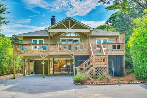 House (4 Bedrooms) | Front of property