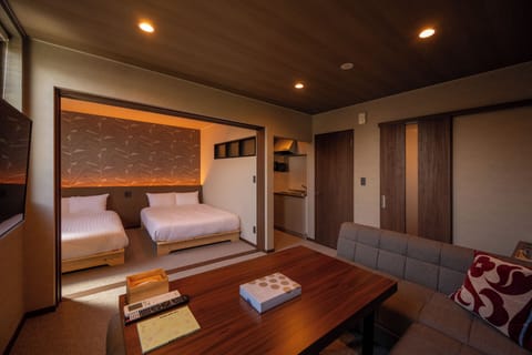 Comfort Condo, Multiple Beds | WiFi (free)