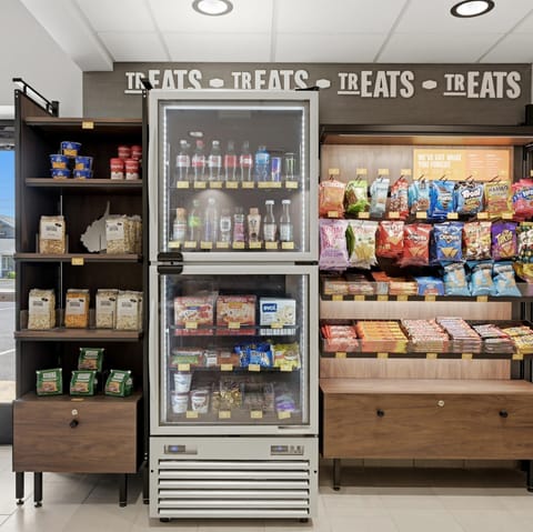 Snack bar