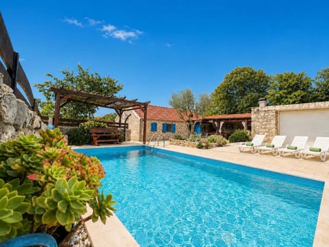 Beautiful villa with private pool