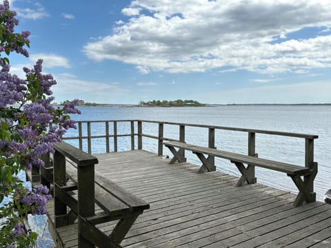 Dock