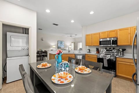 349Kitchen3