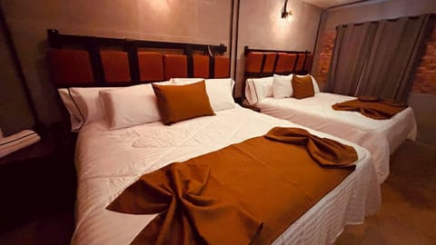 Family Double Room | In-room safe, desk, laptop workspace, blackout drapes