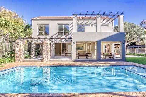 Apartment, 1 Bedroom | Pool | Outdoor pool