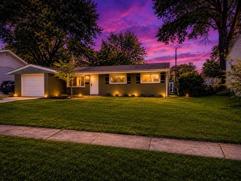 3 Bedroom Ranch located close to Easton, Airport and Downtown.