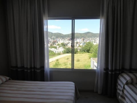 In-room safe, blackout drapes, WiFi (free)