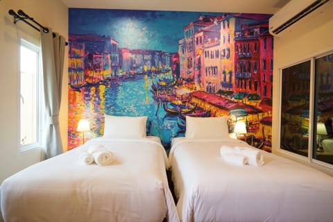 Basic Twin Room, Non Smoking | WiFi (free)