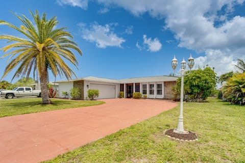 Rotonda West Vacation Rental | 2BR | 1BA | 1,700 Sq Ft