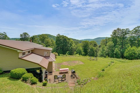 Austin Vacation Rental | 6BR | 3BA | 4,500 Sq Ft