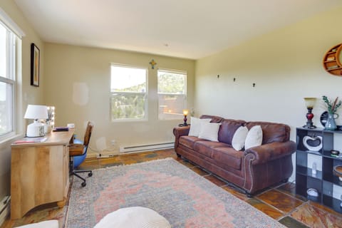 Santa Fe Vacation Rental | 1BR | 1BA | 900 Sq Ft
