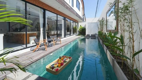 Deluxe Villa, 3 Bedrooms, Balcony | Pool