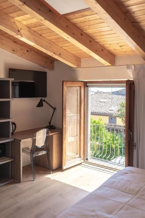 Superior Double Room, Garden View | In-room safe, desk, soundproofing, iron/ironing board (on request)
