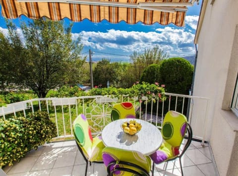 Apartment (Two Bedroom Apartment with Terrace) | Balcony