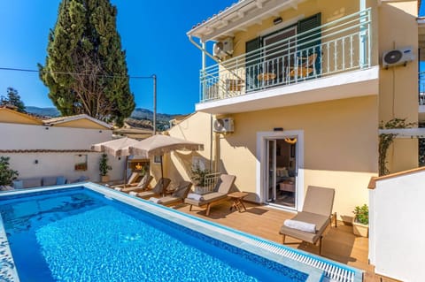 Villa Mariana image