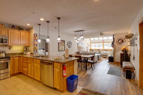 Floor, Flooring, Indoors, Hardwood, Kitchen
