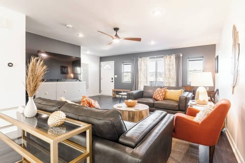 Main Living Room with big screen TV.