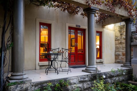 Deluxe Room, Patio, Garden View | Outdoor dining | Breakfast, lunch, dinner and brunch served