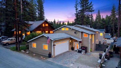 House (3 Bedrooms) | Front of property