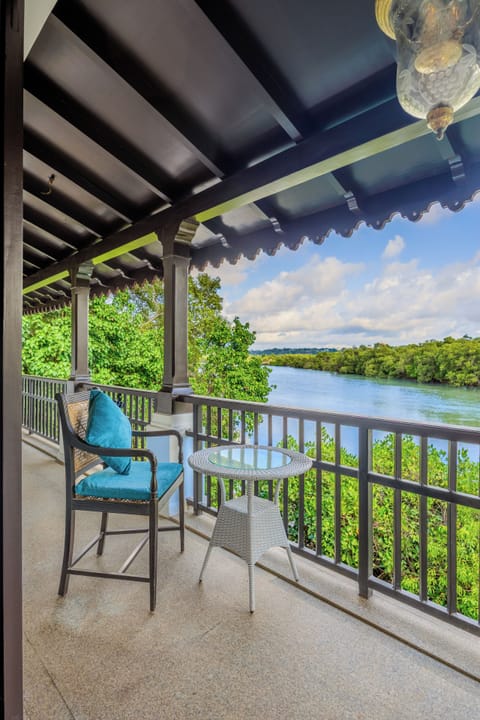 Deluxe Villa | Property grounds