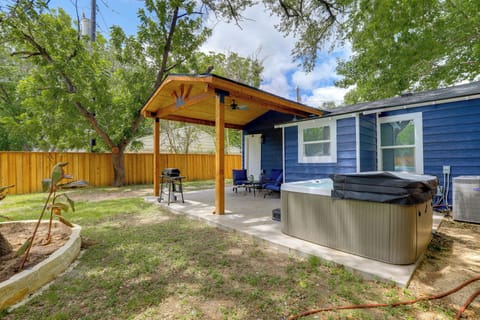Granbury Vacation Rental | Studio | 1BA | 600 Sq Ft