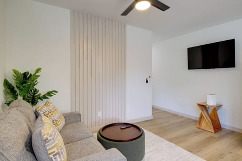 Knoxville Vacation Rental | 1BR | 1BA | 700 Sq Ft